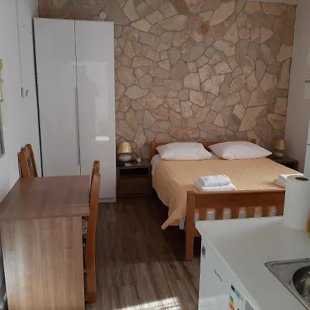 Renata Casa de hóspedes